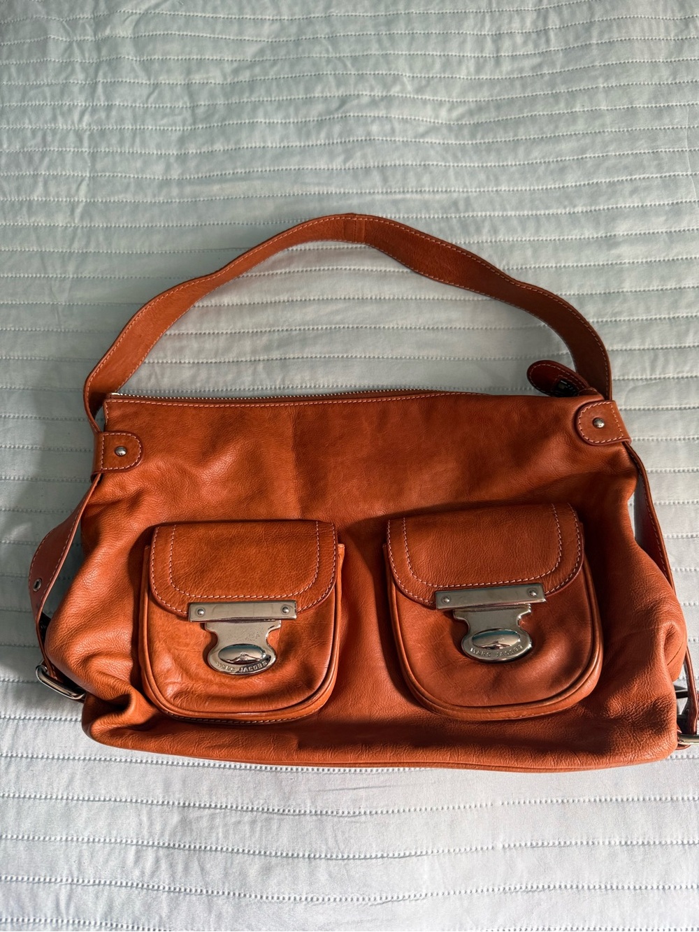 Marc Jacob’s Leather Shoulder Bag - Picture 2 of 4